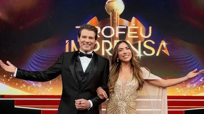 Celso Portiolli e Patricia Abravanel no Troféu Imprensa, no SBT