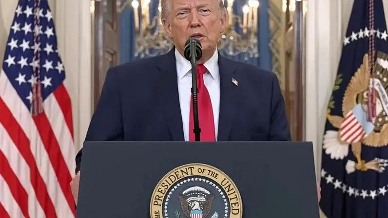 Trump responsabiliza o Irã pelo aumento dos preços da gasolina nos EUA