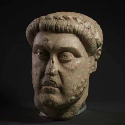 Turquia obtém restituição após Denver devolver cabeça de mármore de 1500 anos