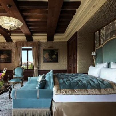 Capela para casamento e Elton John como vizinho, novo point de luxo em Veneza