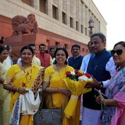 Parlamento da Índia bloqueia plano de Modi para redesenhar distritos eleitorais e cota de mulheres