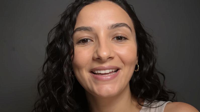 Shakiras brasileiras com diversas grafias comentam origem do nome inspirado na cantora