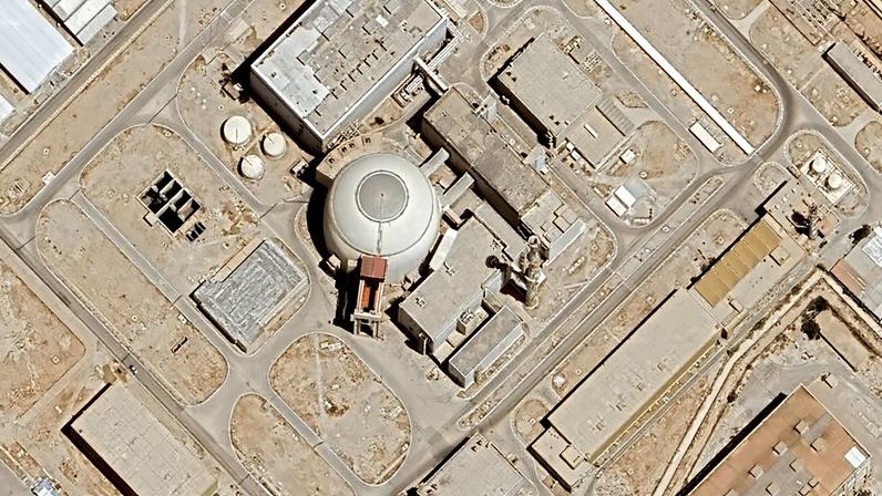 Na imagem, a usina nuclear de Bushehr (Irã) vista de cima