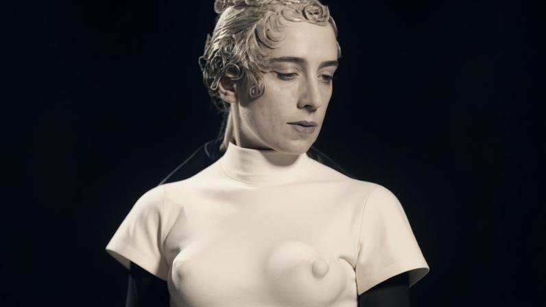 Retrato da estilista feito por Man Ray em 1933