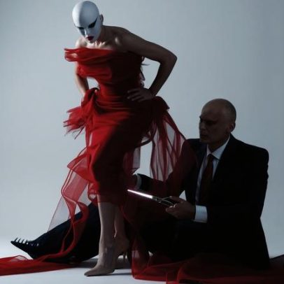 Duo Matières Fécales afirma à Vogue que não se deve julgar pela capa