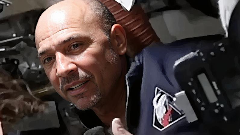 Astronauta da Artemis 2 diz que Terra é uma só e pede união