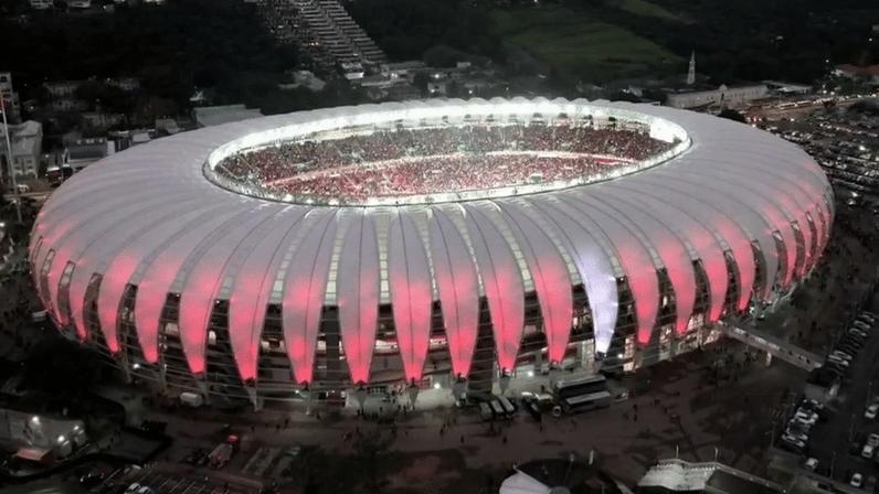 Vista aérea do Beira-Rio, estádio do Inter