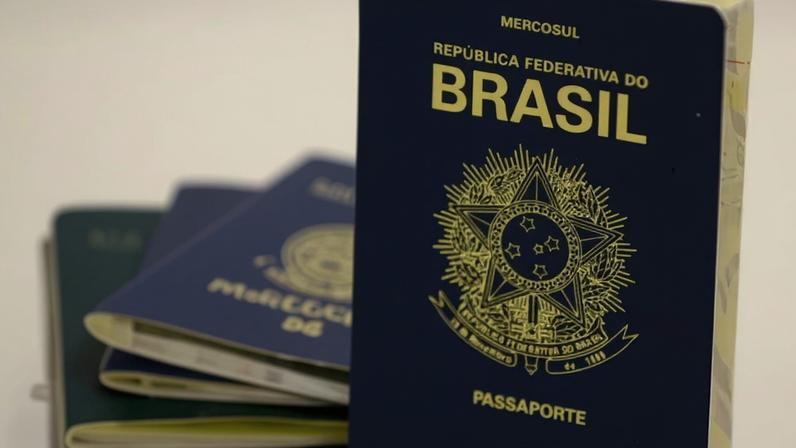 Passaporte brasileiro (Agência Brasil/Divulgação)