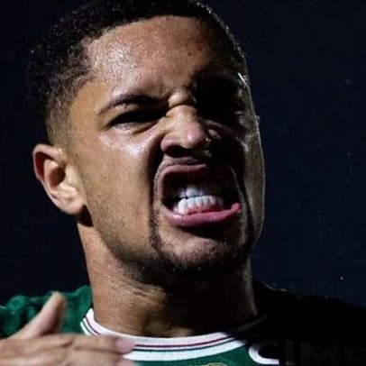 Vitor Roque volta ao time titular do Palmeiras após 10 jogos