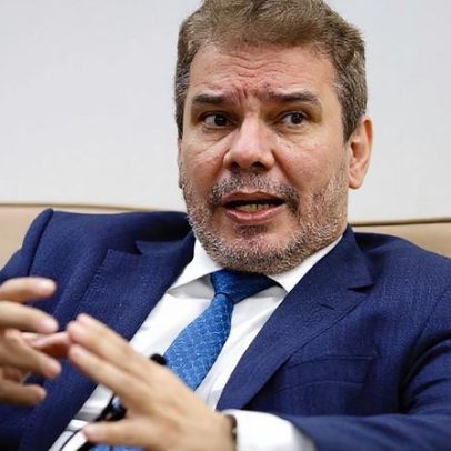 Governo Lula avança regra contra conteúdo misógino na internet