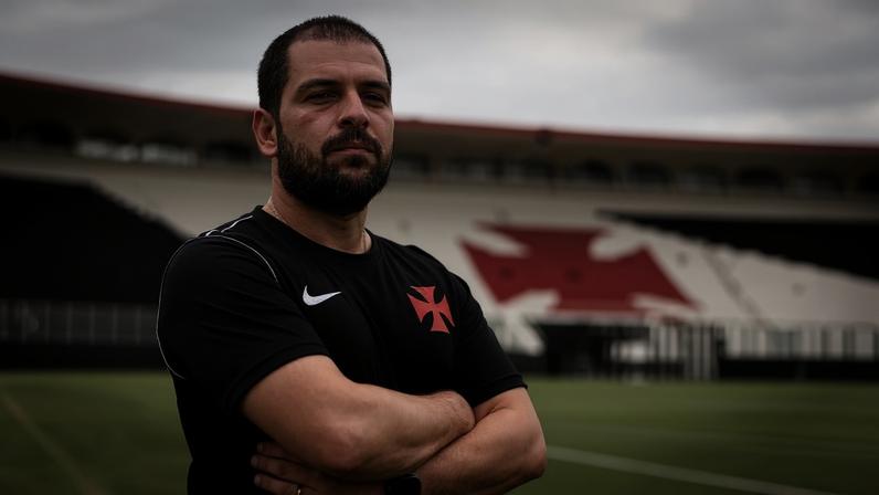 Rubens Franco, novo técnico do futebol feminino do Vasco — Foto: Reprodução