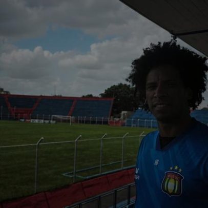 Ex-jóia do São Paulo troca time campeão por rebaixado e lidera o São Caetano