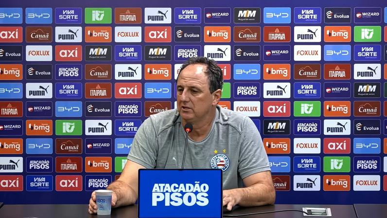 Rogério Ceni em entrevista coletiva — Foto: Reprodução / TV Bahêa