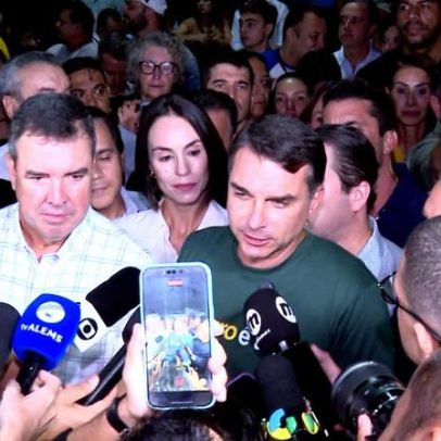 Flávio Bolsonaro aponta Azambuja ao Senado pelo PL, apesar de Pollon em MS