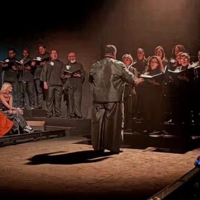 Handred rege ópera ao vivo no Rio Fashion Week com maestro do Theatro Municipal