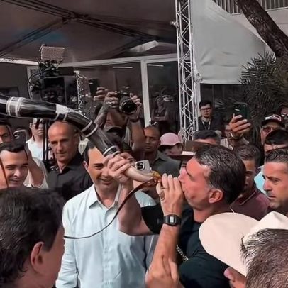 Tarcísio e Flávio vão à Agrishow, criticam Lula e projetam vitória de aliado