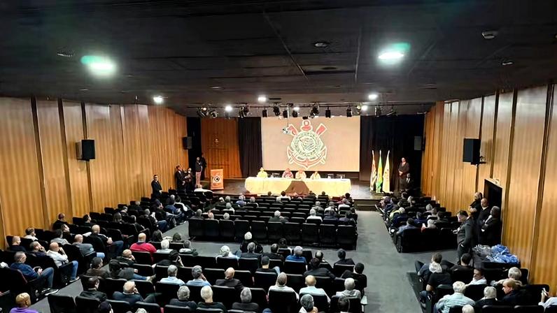 Sessão do Conselho Deliberativo do Corinthians para votação da reforma do estatuto — Foto: Vitor Chicarolli
