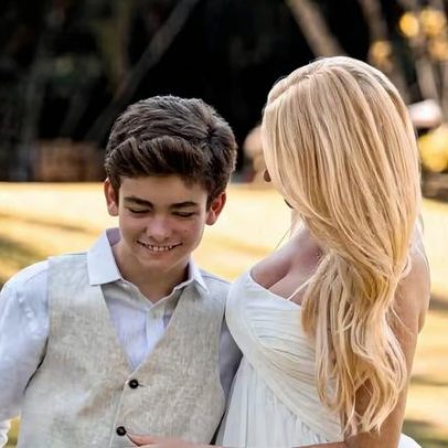 Ana Hickmann surge com o filho no Dia das Mães e diz estar quase do mesmo tamanho
