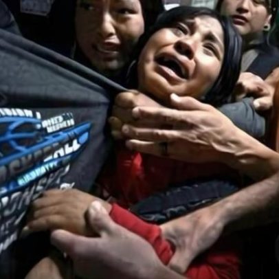 Separados pelo ICE, de Carol Guzy, vence o World Press Photo