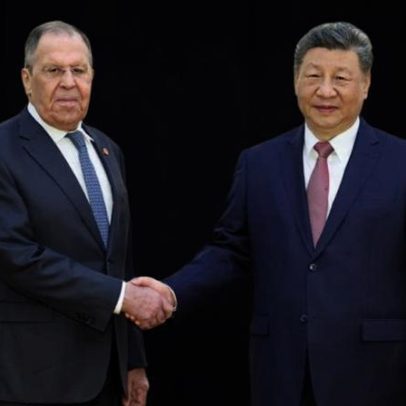 Xi busca aproximação com a Rússia para defender interesses chineses