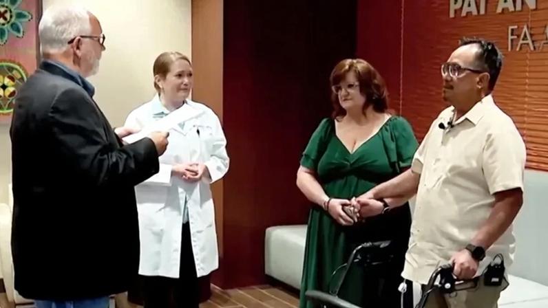 Casal se casa no hospital em que noivo recebeu transplante de coração
