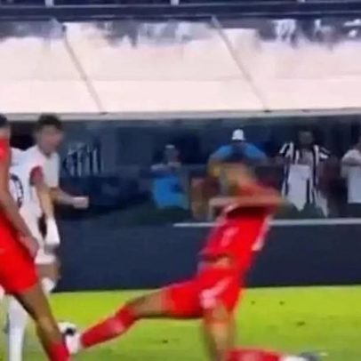 Zagueiro que derrubou Neymar apoia levar camisa 10 para a Copa