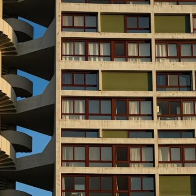 Prédio francês Le Brasília inspirado na arquitetura de Brasília