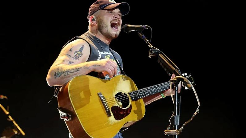 Zach Bryan cancela show em Tulsa por tempo perigoso