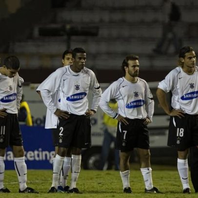 Noite de caos no Pacaembu marcou o Corinthians e o futebol brasileiro