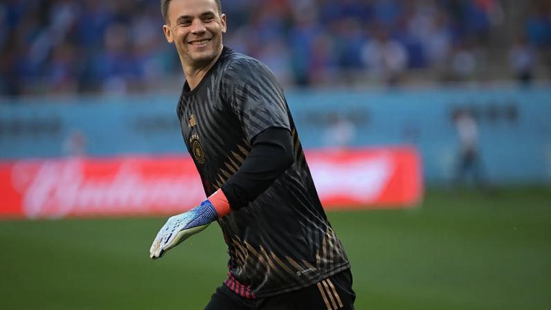 Manuel Neuer jogando pela Alemanha