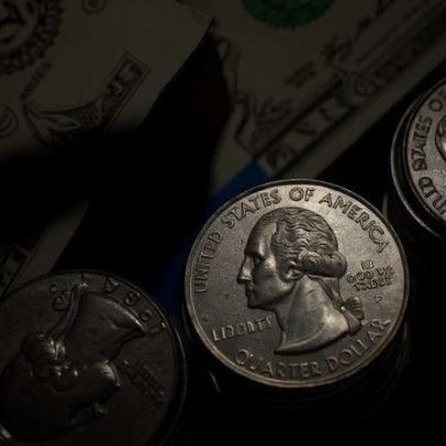 Acordo EUA-Irã anima mercado; dólar volta a R$ 5