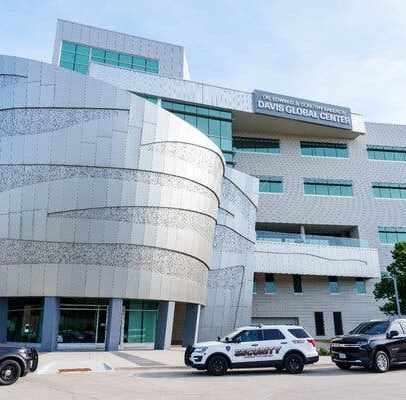 Dentro da unidade de isolamento de hantavírus onde 15 americanos aguardam