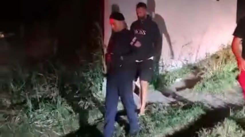 Goleiro Bruno é preso em São Pedro da Aldeia após 2 meses foragido