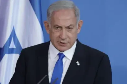 Netanyahu visita secretamente os Emirados Árabes Unidos durante a guerra com o Irã