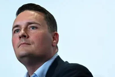 Luta pela liderança do Labour reacende debate sobre Brexit