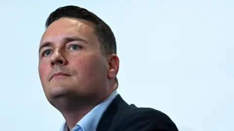 Luta pela liderança do Labour reacende debate sobre Brexit