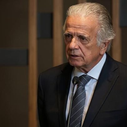Múcio viaja à Argentina para oferecer armas, drones e aviões ao governo Milei
