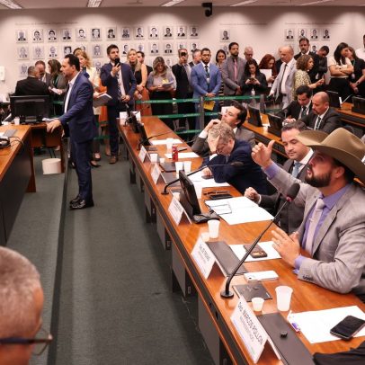 Conselho de Ética suspende três deputados por motim na Câmara