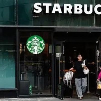 Starbucks Korea demite CEO após promoção controversa Tank Day