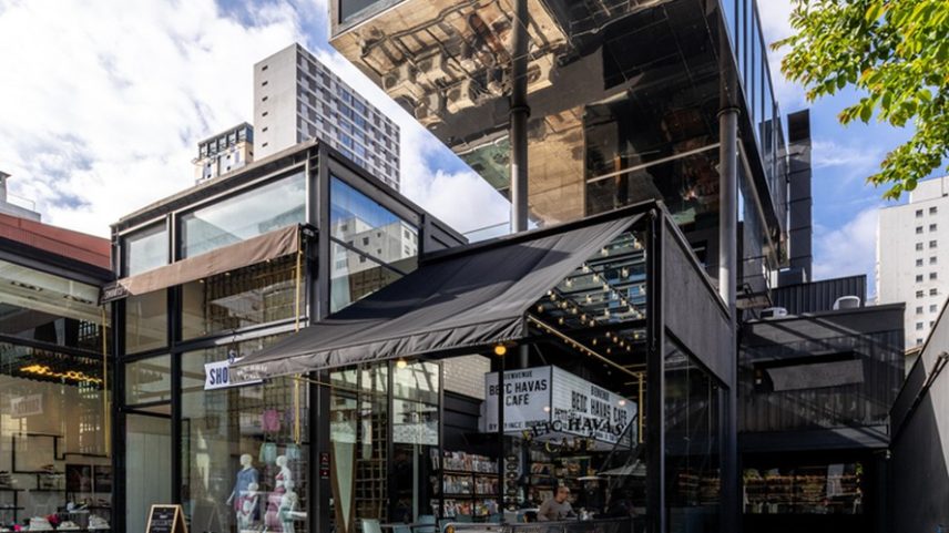 O BETC Havas Café by Prince Books conta com livraria, cafeteria e espaço criativo — Foto: Divulgação