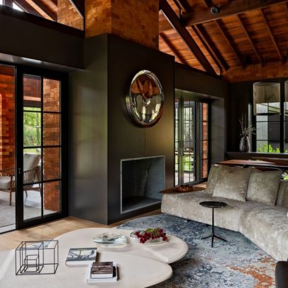 Casa de campo ganha clima de loft nova-iorquino no interior paulista
