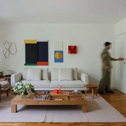 Reforma transforma apartamento de mãe e filho em vitrine de arte e design
