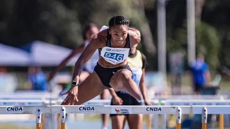 Vitória Sena, atleta dos 100 m com barreiras (Foto: Gustavo Alves/CBAt)