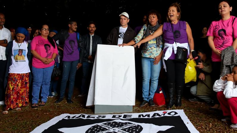 São Paulo - O movimento Mães de Maio inaugura memorial no Centro Cultural Jabaquara para lembrar o genocídio de quilombolas no local, em maio de 2006 (Rovena Rosa/Agência Brasil)