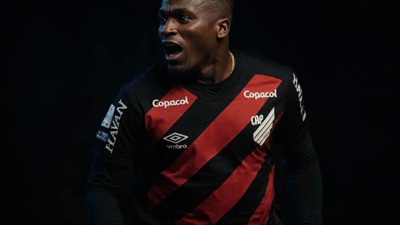 Athletico-PR e Mirassol mediram forças neste sábado (30/5), em Curitiba, pelo Brasileirão –