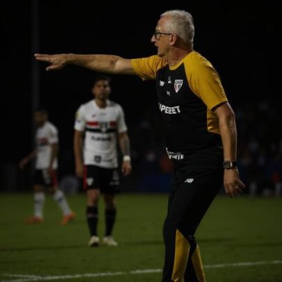 Dorival Jr. admite possível mudança de esquema tático do São Paulo após derrota para o Remo