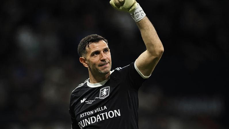 Goleiro precisou atuar no sacrifício na decisão –