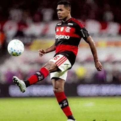 Flamengo e Alex Sandro avançam para renovação de contrato