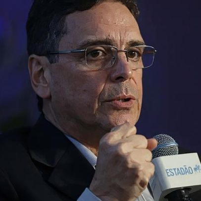 Mendes aponta que Executivo criou metralhadora giratória de medidas eleitorais