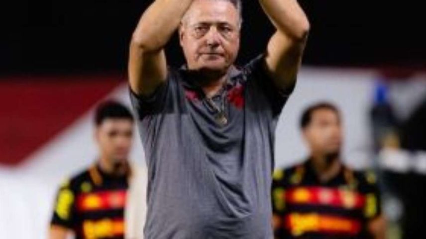 Márcio Goiano, técnico do Sport.